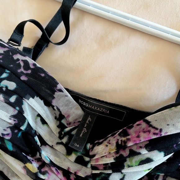 BCBGMAXAZRIA Floral Mini Cocktail Dress, Size 4 - Picture 2 of 6
